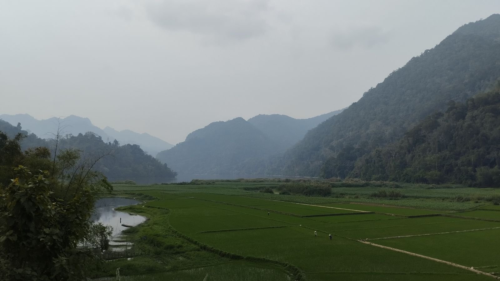 Northeast Vietnam Hike Ba Be, Cao Bang, Lang Son 8 Days